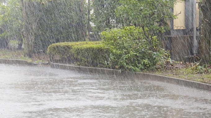 沖縄旅行でずっと雨ならどうする？雨でも楽しめる方法９選を解説！