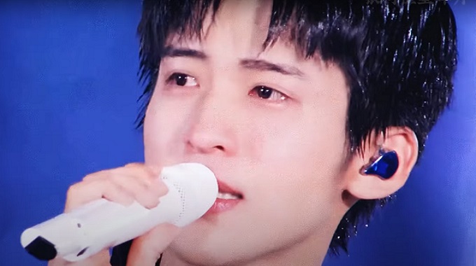 目黒蓮は涙もろい?デビュー会見やライブなど10の涙エピソードを紹介