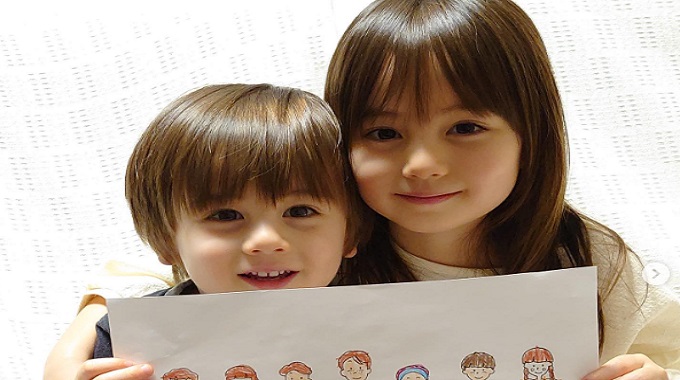 【画像】マイカ・ピュが可愛い！1歳でデビューCMモデルに大活躍！